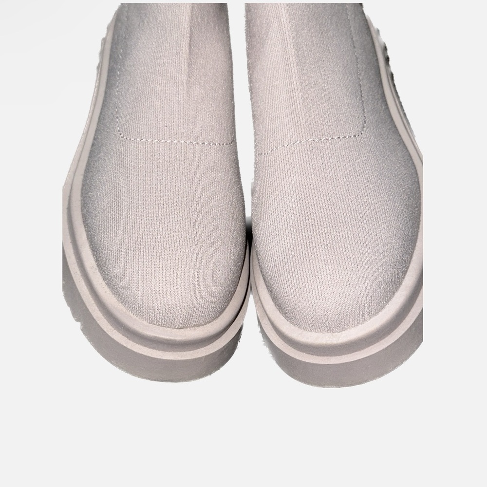 ALDO Big Act Chelsea Sock Booties NWOB - Picture 9 of 13